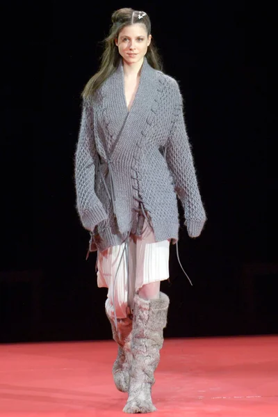 Look 30